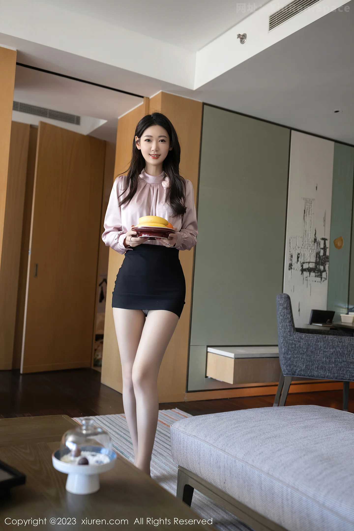 图片[6]-[XiuRen秀人网]2023.04.10 VOL.6550 唐安琪 粉色OL制服与蕾丝内衣加黑丝美腿性感私房写真集-秀人网官方网站